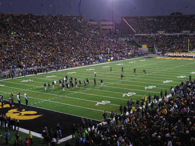 Alumni_Band_Pre-Game_Show-fd0000